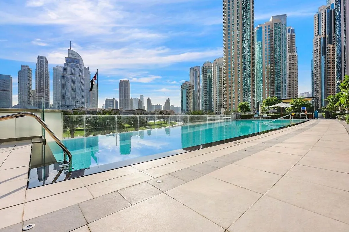 First Class 2Br Burj Khalifa & Fountain View Dubai Apartment