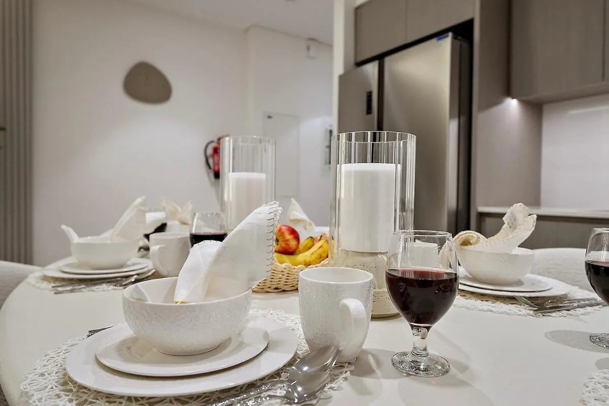 Apartment First Class 2Br Burj Khalifa & Fountain View Dubai United Arab Emirates
