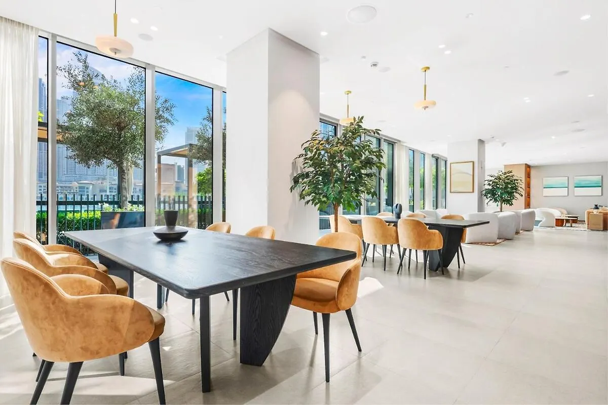 Apartment First Class 2Br Burj Khalifa & Fountain View Dubai